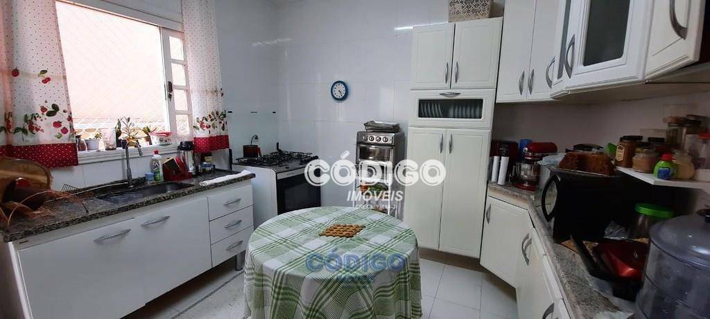 Sobrado à venda com 3 quartos, 180m² - Foto 13