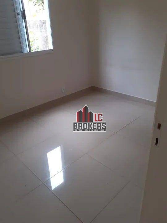 Apartamento para alugar com 2 quartos, 49m² - Foto 17