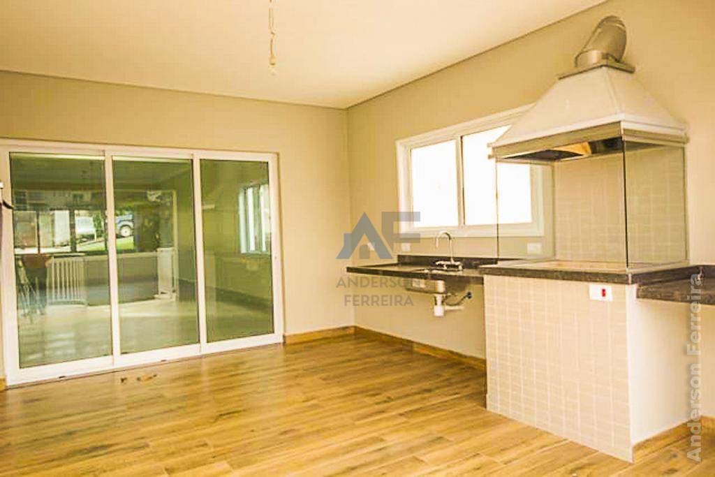 Casa à venda com 4 quartos, 324m² - Foto 13