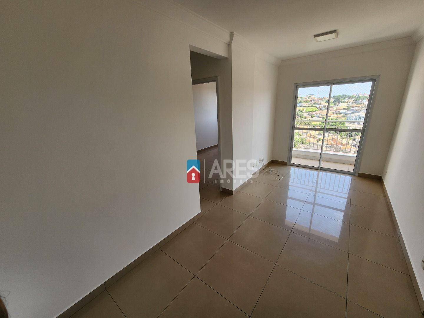 Apartamento à venda com 2 quartos, 60m² - Foto 1