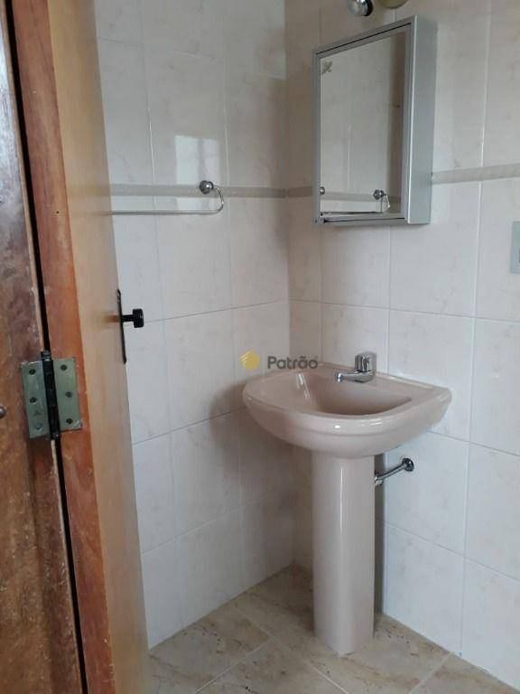 Apartamento à venda com 3 quartos, 97m² - Foto 13