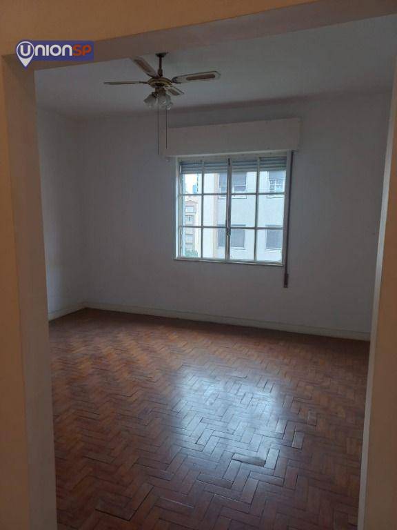 Apartamento à venda com 1 quarto, 40m² - Foto 4