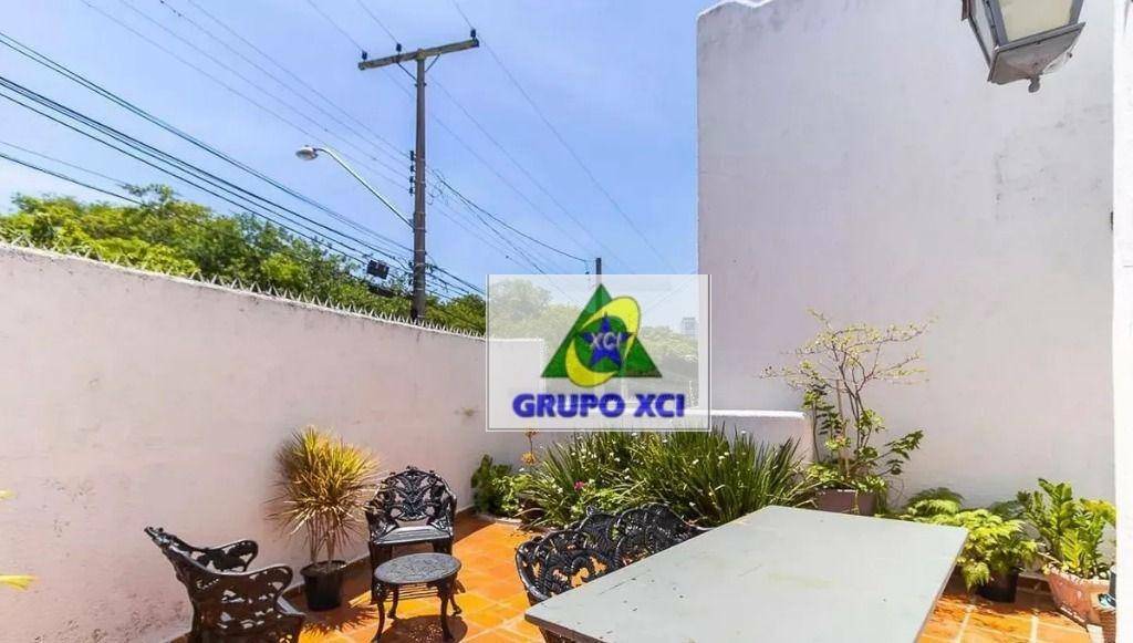 Casa à venda e aluguel com 3 quartos, 150m² - Foto 4