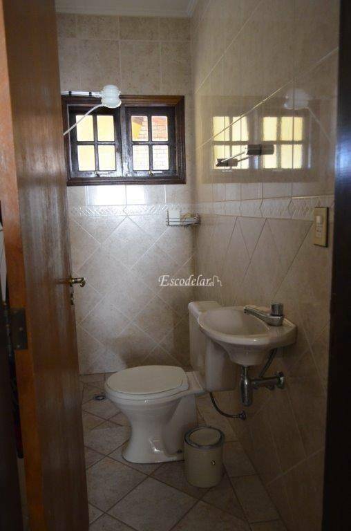 Sobrado à venda com 3 quartos, 200m² - Foto 15