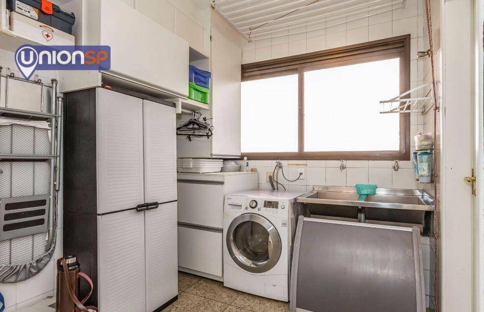 Apartamento à venda com 4 quartos, 205m² - Foto 30