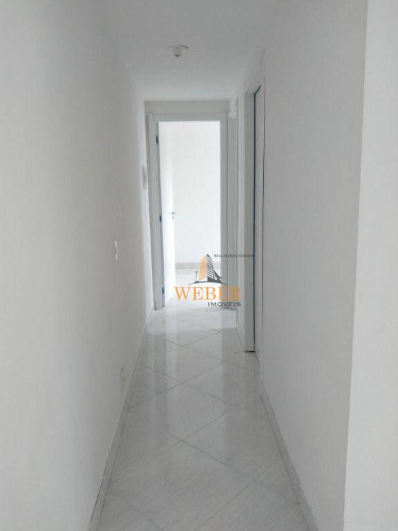 Apartamento à venda com 2 quartos, 41m² - Foto 14