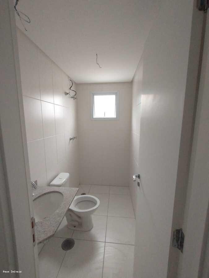 Apartamento à venda com 2 quartos, 67m² - Foto 42