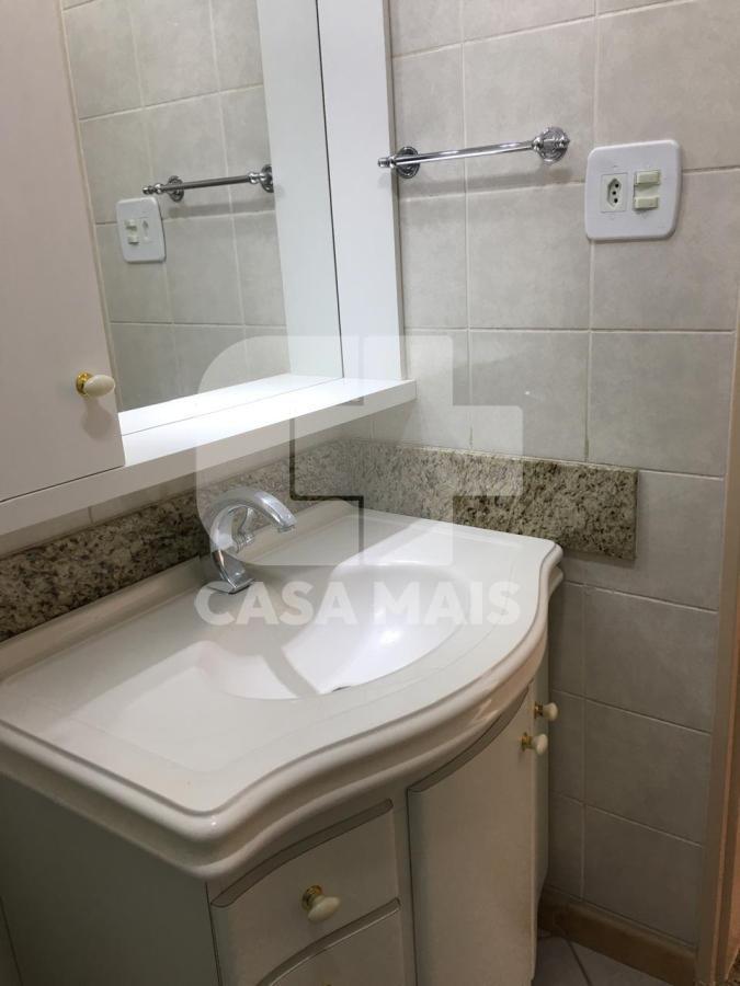 Apartamento para alugar com 3 quartos, 80m² - Foto 28