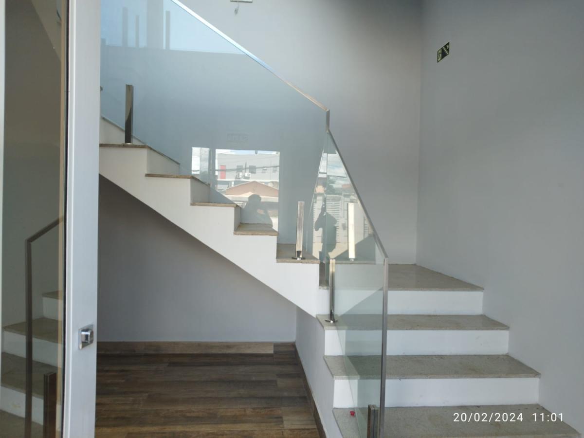 Apartamento à venda com 2 quartos, 118m² - Foto 2