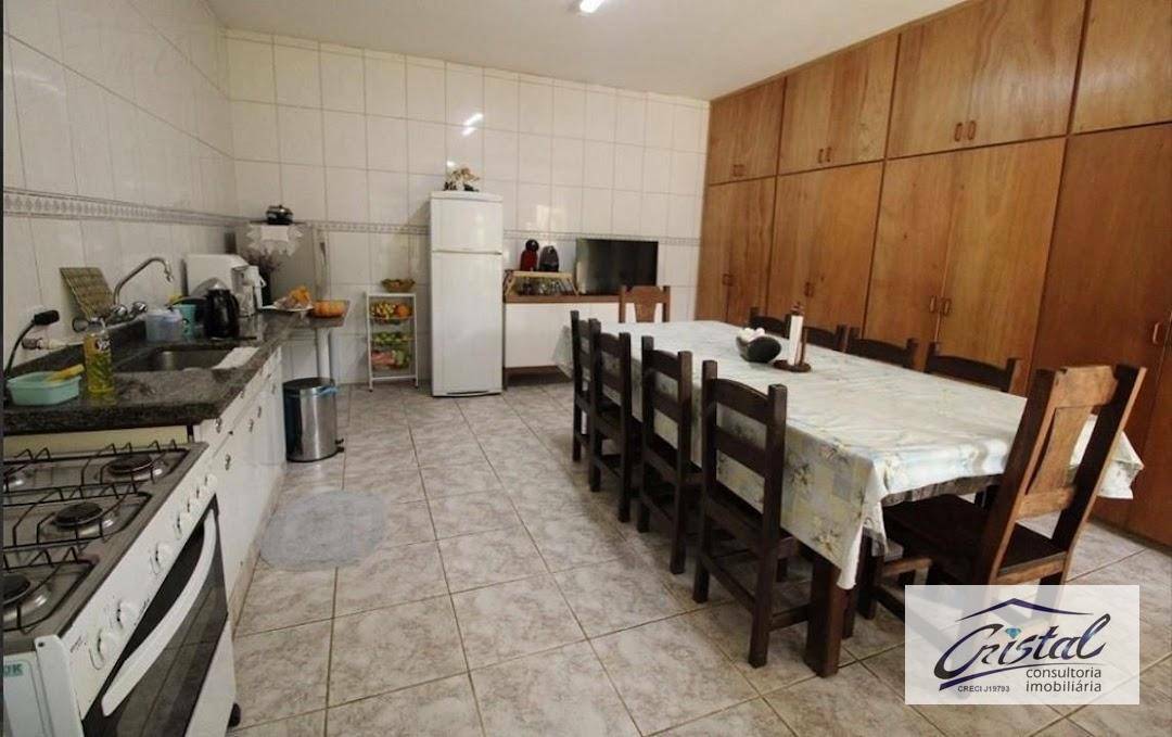 Casa de Condomínio à venda com 6 quartos, 302m² - Foto 19