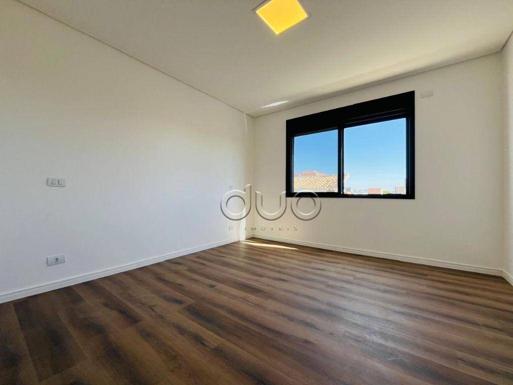 Casa à venda com 3 quartos, 235m² - Foto 18