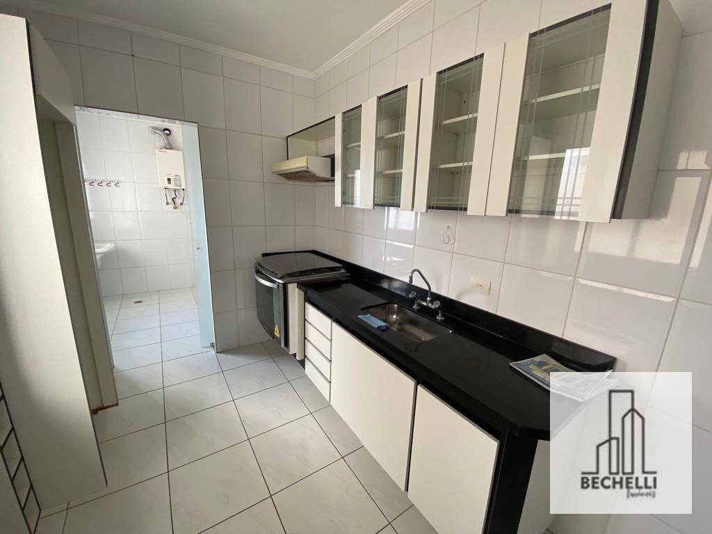 Apartamento para alugar com 3 quartos, 120m² - Foto 6