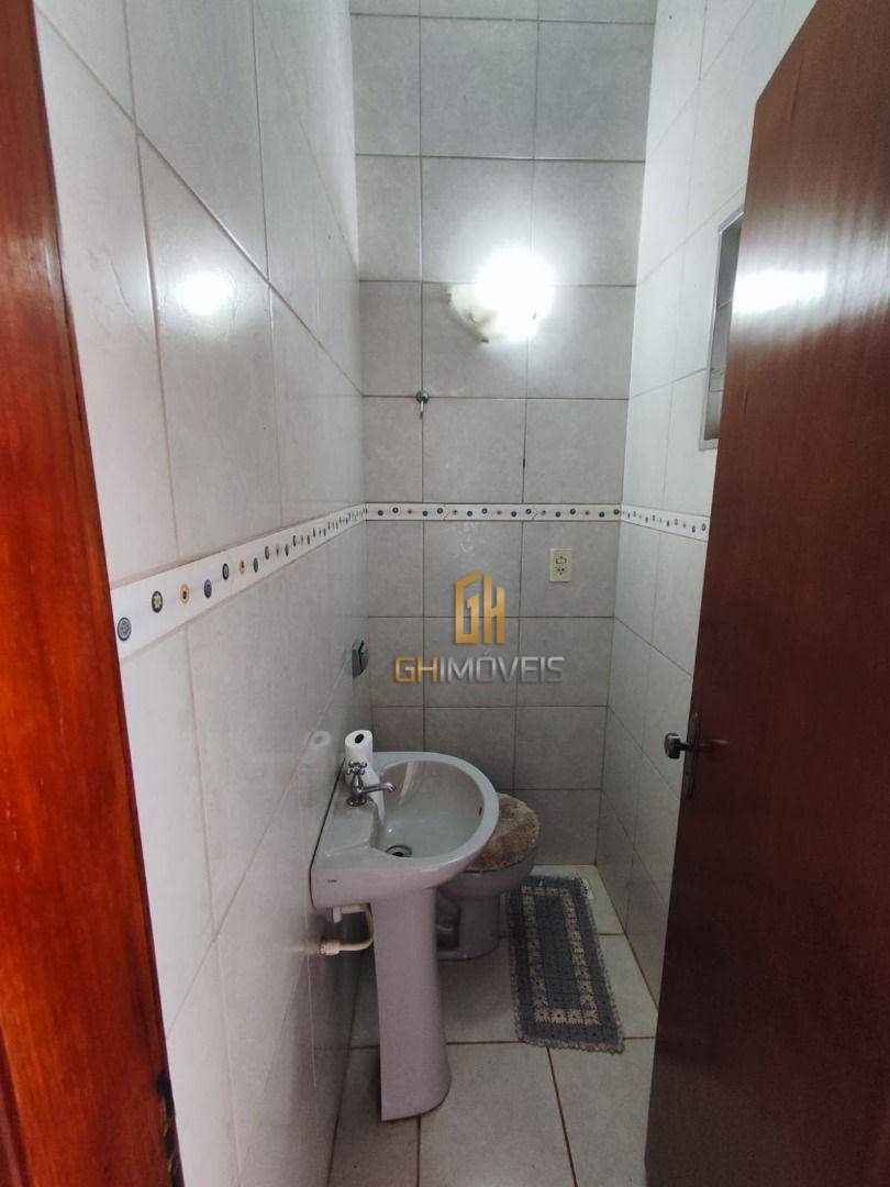 Casa à venda com 3 quartos, 220m² - Foto 24