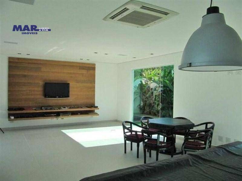 Casa à venda com 7 quartos, 1500m² - Foto 9