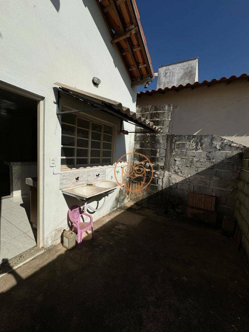 Casa à venda com 2 quartos, 100m² - Foto 5