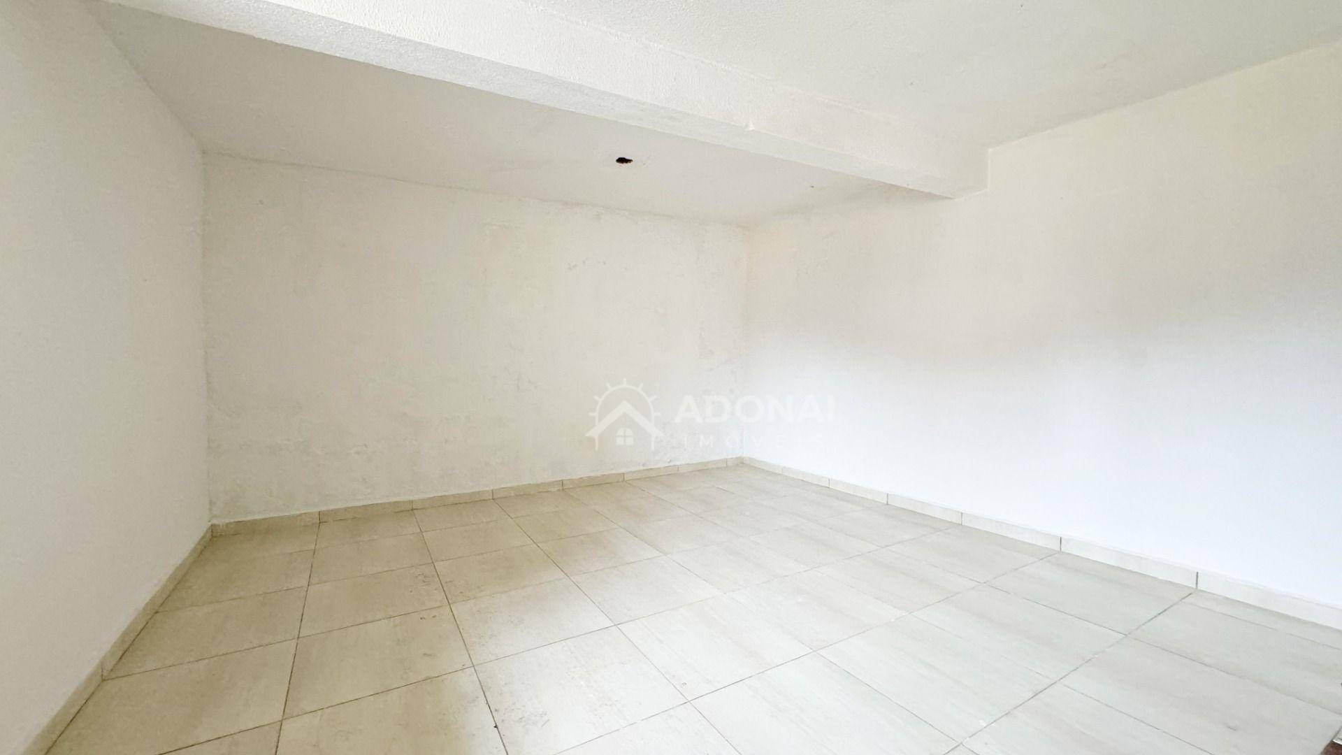 Casa à venda com 5 quartos, 210m² - Foto 22