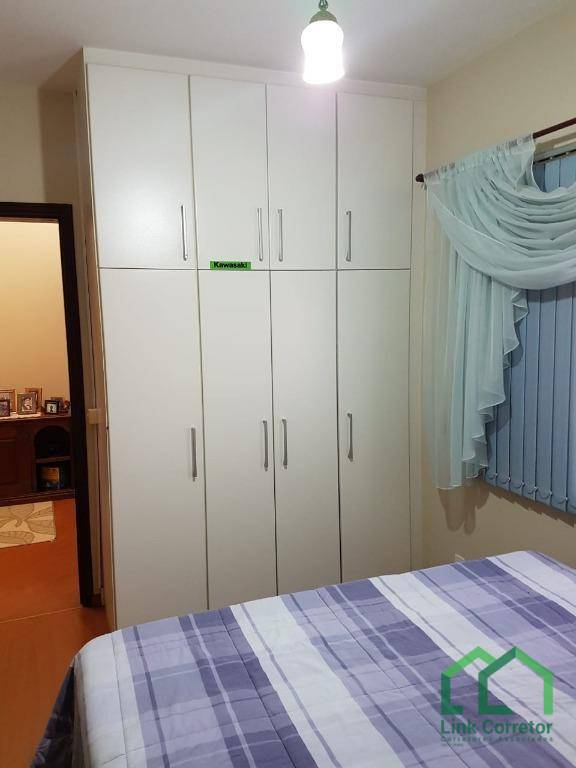 Casa de Condomínio à venda com 3 quartos, 225m² - Foto 19