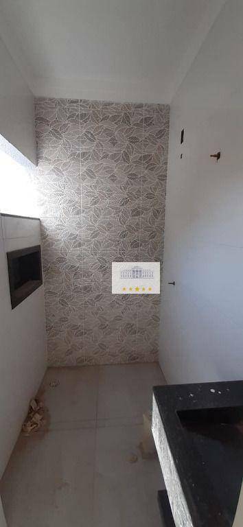 Casa à venda com 2 quartos, 69m² - Foto 12