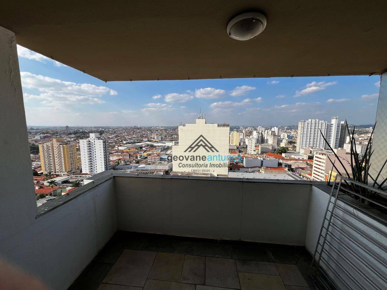 Cobertura à venda com 3 quartos, 300m² - Foto 1