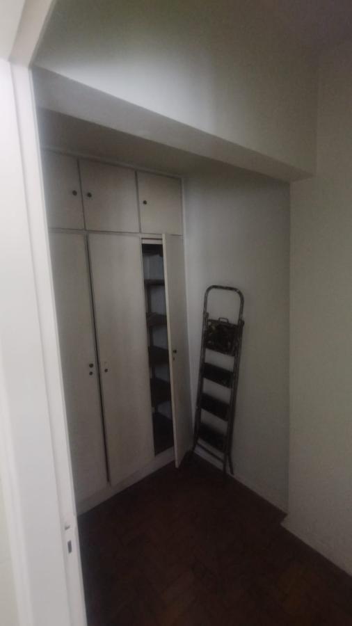 Apartamento à venda com 2 quartos, 76m² - Foto 13