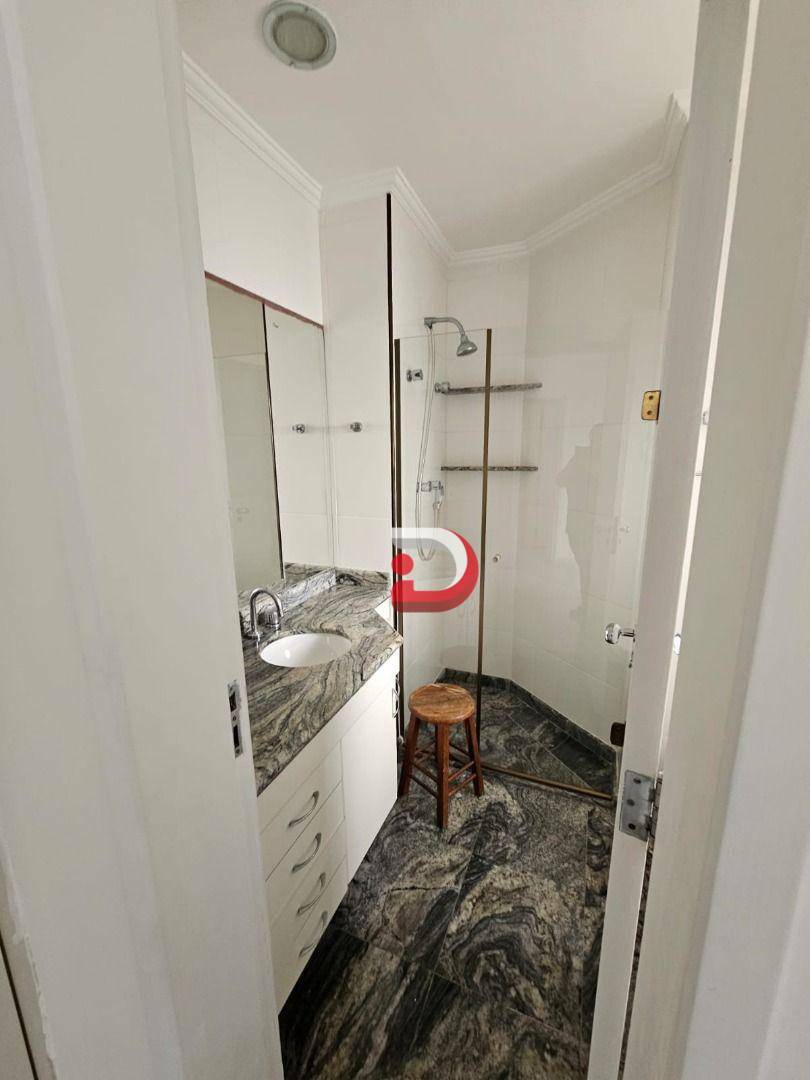 Apartamento à venda e aluguel com 3 quartos, 180m² - Foto 21