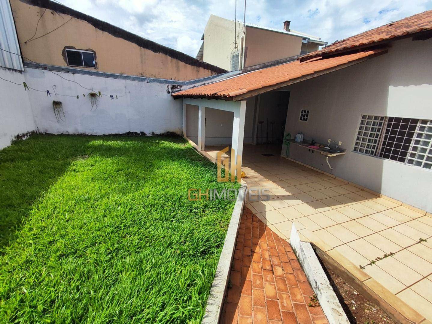 Casa à venda com 3 quartos, 220m² - Foto 27