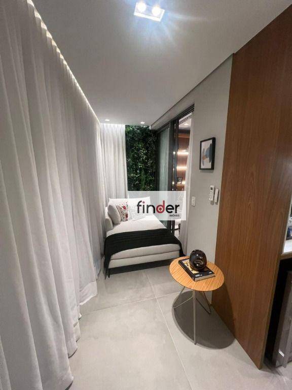 Apartamento à venda com 3 quartos, 189m² - Foto 14