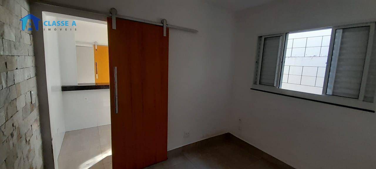 Casa à venda com 3 quartos, 256m² - Foto 35