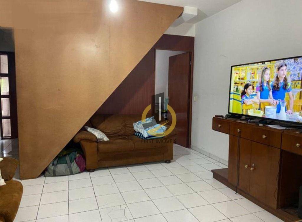 Sobrado à venda com 4 quartos, 219m² - Foto 3