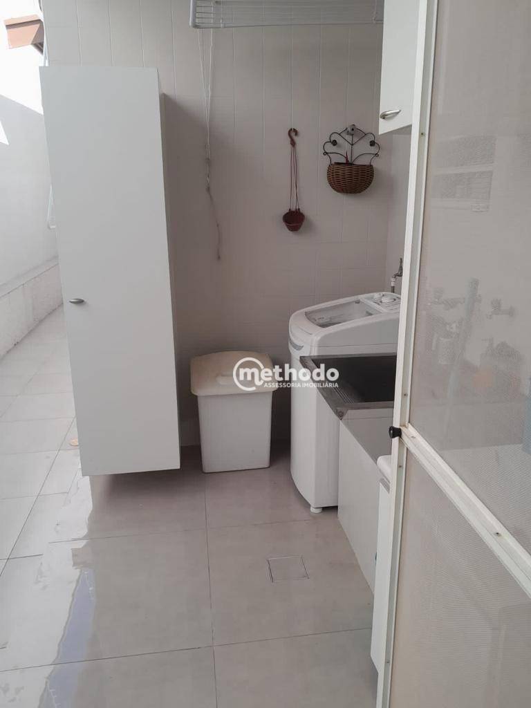 Casa à venda com 3 quartos, 201m² - Foto 14