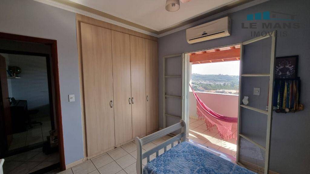 Casa à venda com 3 quartos, 237m² - Foto 26