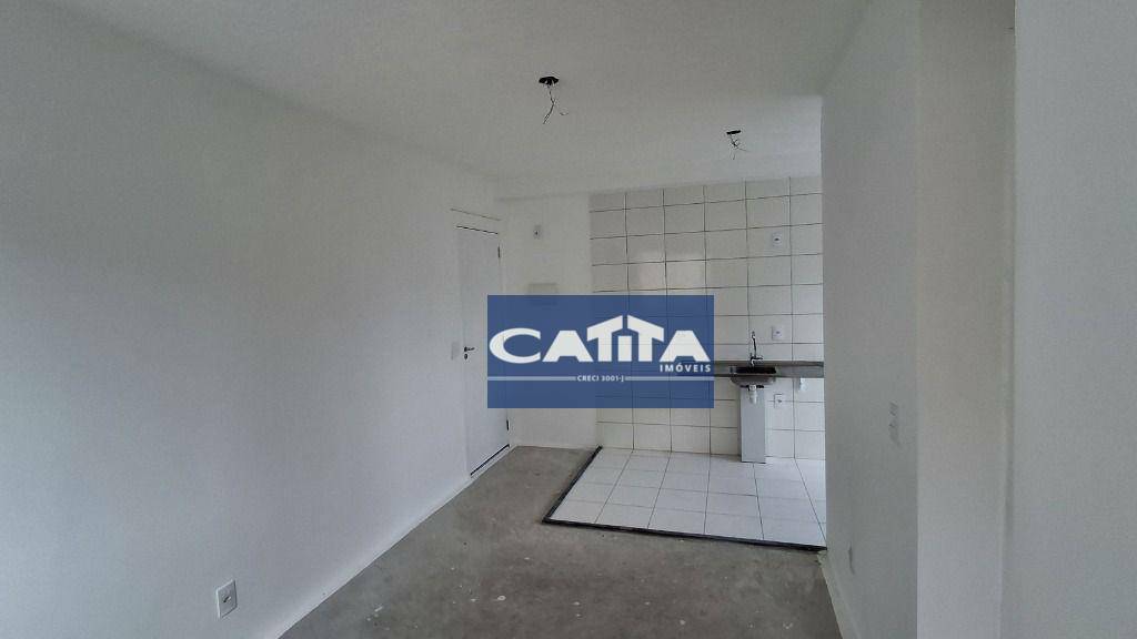 Apartamento à venda com 2 quartos, 41m² - Foto 4