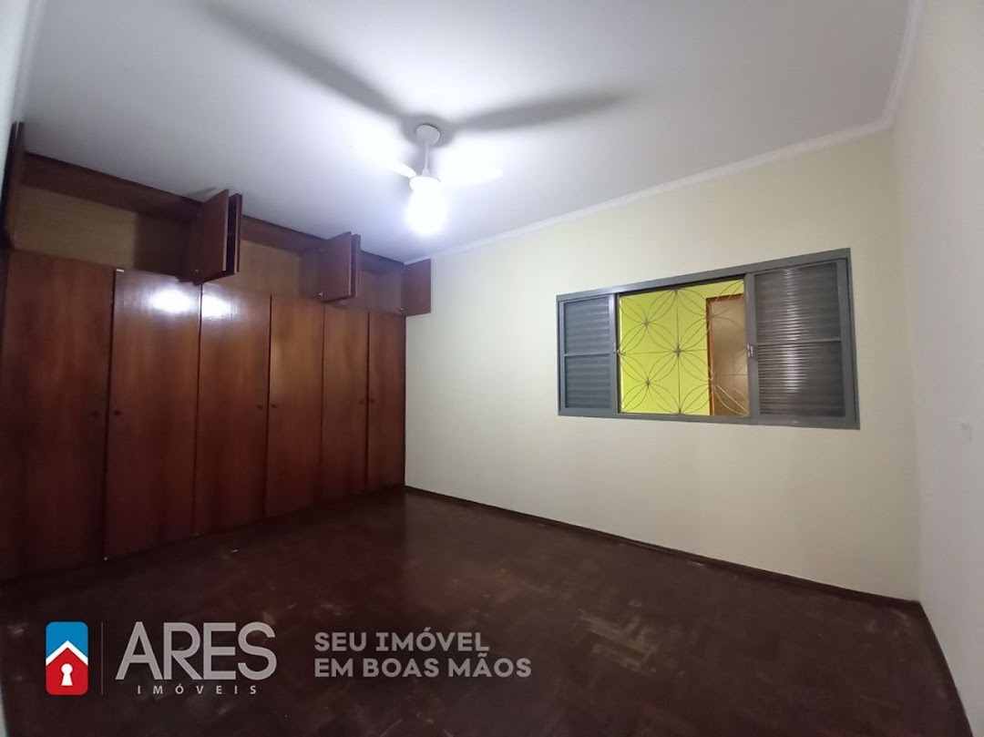 Casa para alugar com 3 quartos, 201m² - Foto 6