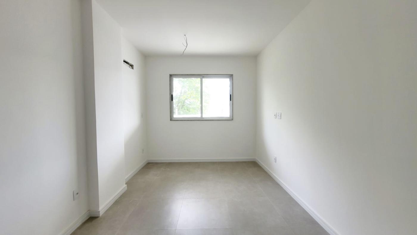 Apartamento à venda com 3 quartos, 106m² - Foto 15