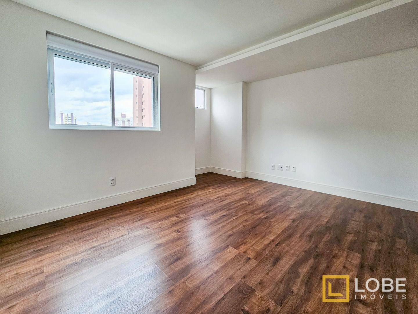 Apartamento à venda com 3 quartos, 129m² - Foto 13