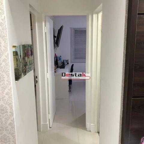 Apartamento à venda com 2 quartos, 61m² - Foto 16