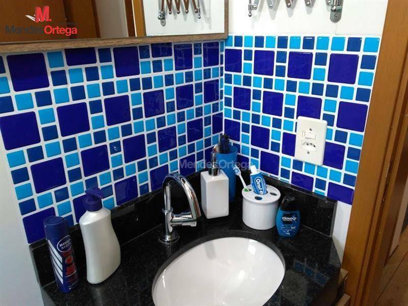 Apartamento para alugar com 2 quartos, 61m² - Foto 4