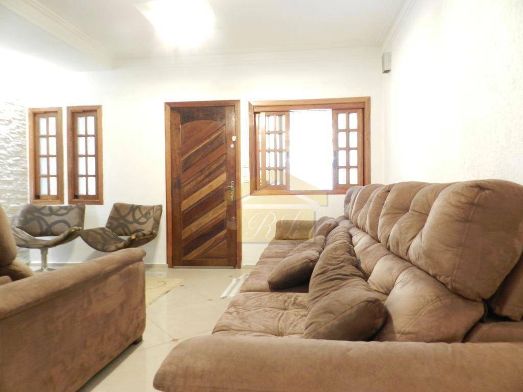 Sobrado à venda com 3 quartos, 180m² - Foto 2