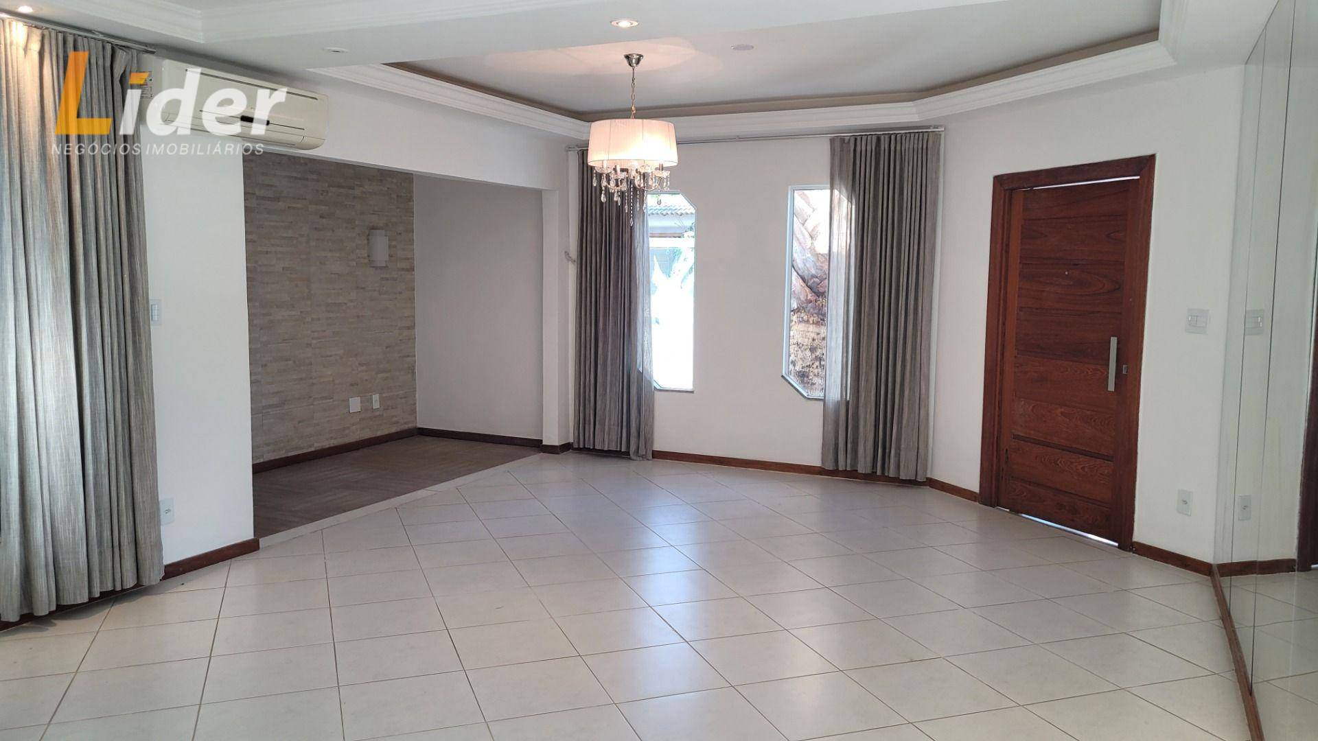 Casa de Condomínio à venda com 3 quartos, 200m² - Foto 5