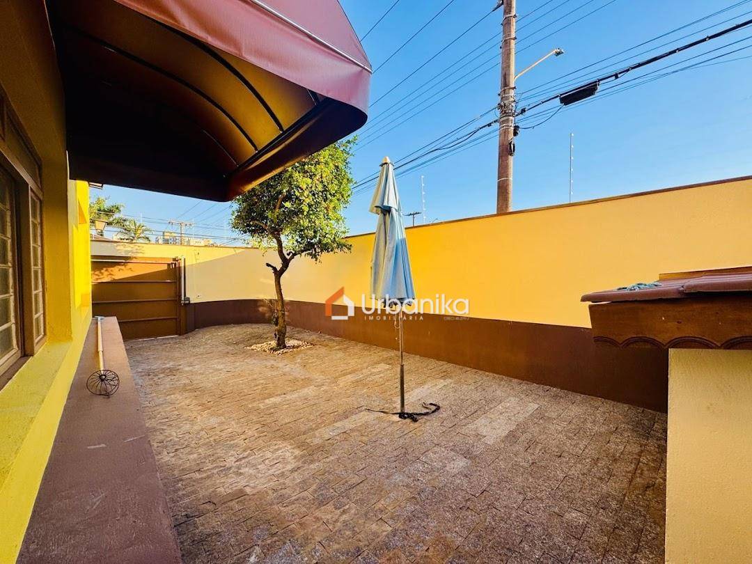 Casa, 3 quartos, 183 m² - Foto 4