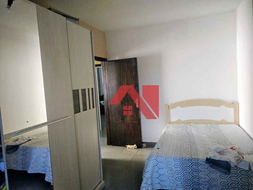 Casa à venda com 2 quartos, 102m² - Foto 3