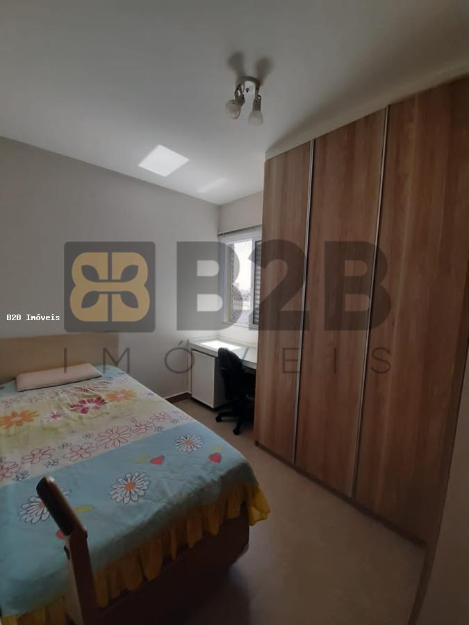 Apartamento à venda com 2 quartos, 58m² - Foto 15