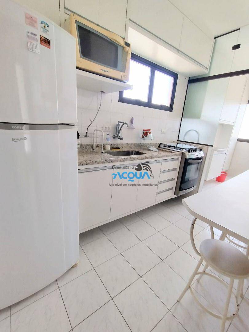 Apartamento à venda com 2 quartos, 80m² - Foto 4