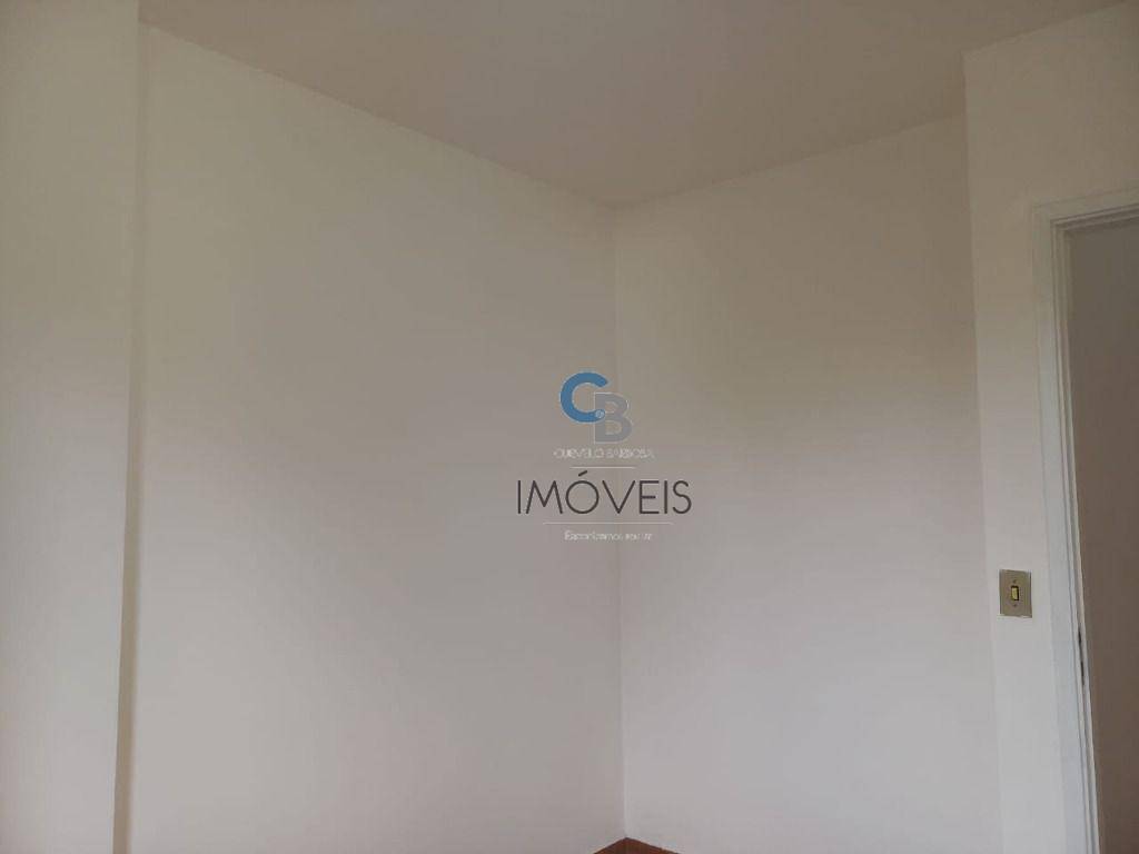 Apartamento para alugar com 3 quartos, 69m² - Foto 5