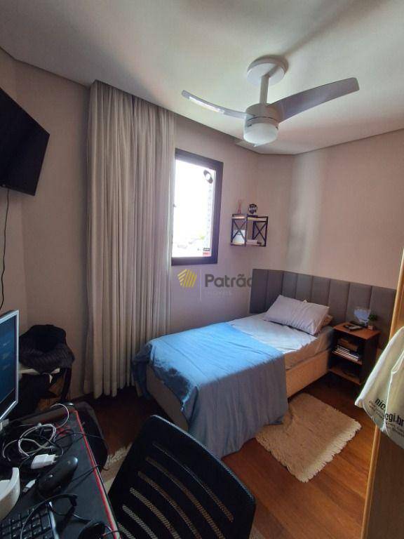 Cobertura à venda com 3 quartos, 200m² - Foto 15