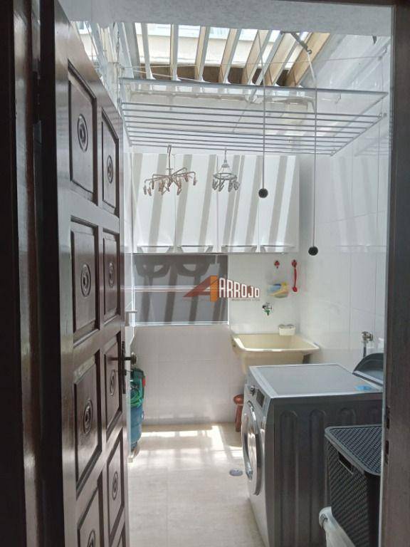 Sobrado à venda com 3 quartos, 86m² - Foto 22