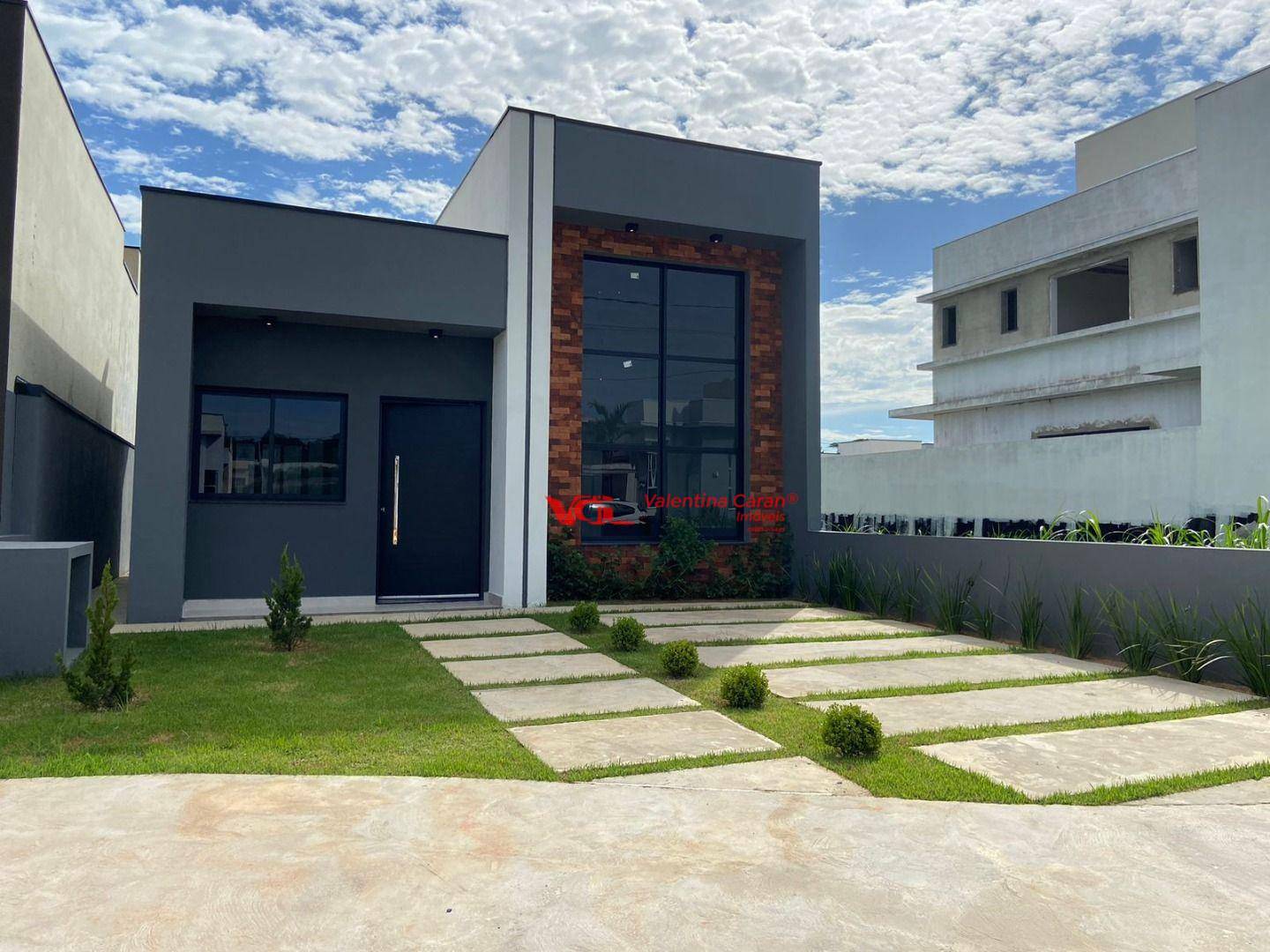 Casa de Condomínio à venda com 3 quartos, 96m² - Foto 1