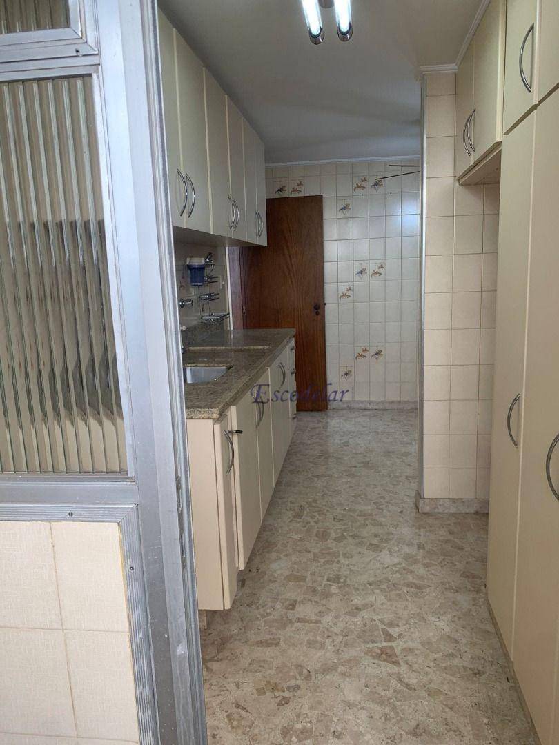 Apartamento à venda com 3 quartos, 180m² - Foto 13