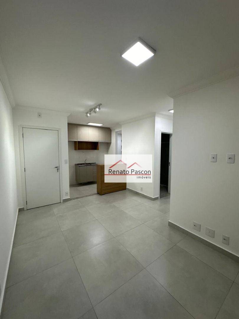 Apartamento à venda com 2 quartos, 56m² - Foto 10