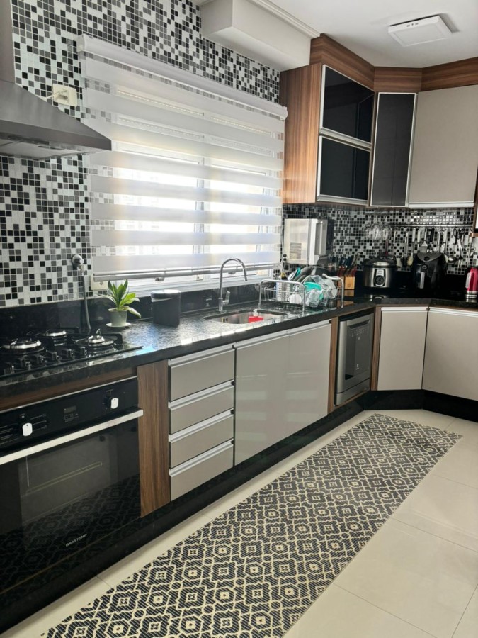 Apartamento para alugar com 3 quartos, 129m² - Foto 18